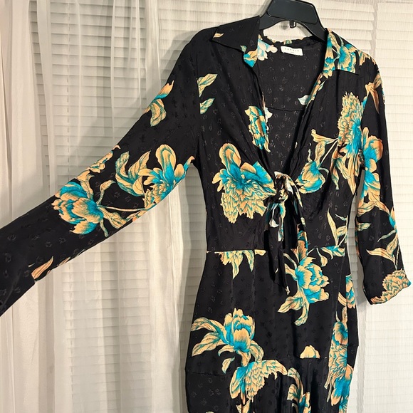 Sandro Dresses & Skirts - Sandro Paris Floral Tie-Front Dress